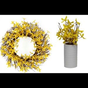 Target yellow floral wreath and floral vase set